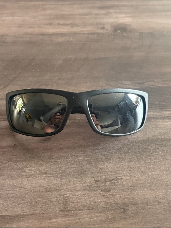 Maui Jim Other - Maui Jim World Cup sunglasses matte black rubber frame and polarized grey lenses